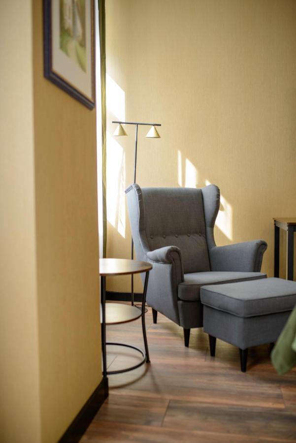Stadthotel Koenig Albert 치타우 외부 사진
