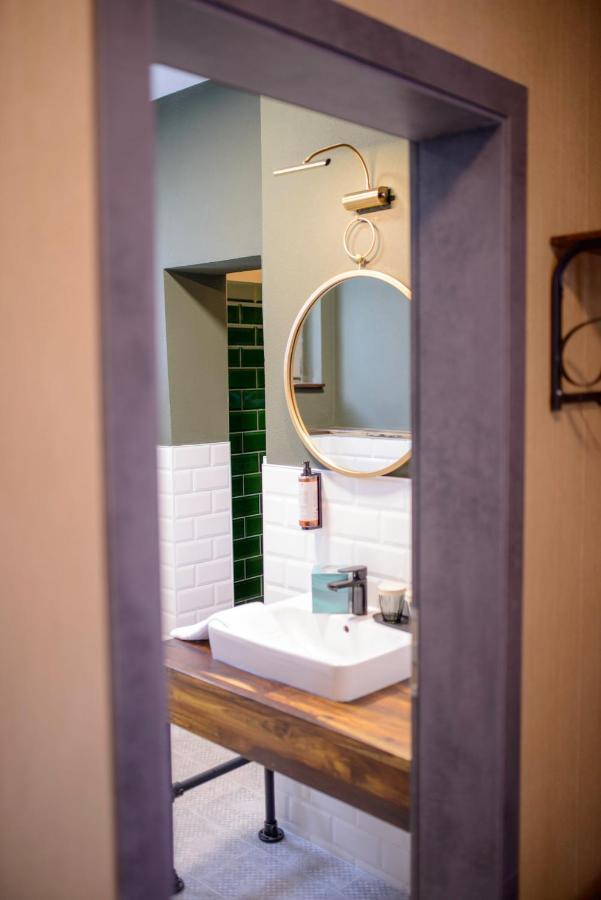 Stadthotel Koenig Albert 치타우 외부 사진